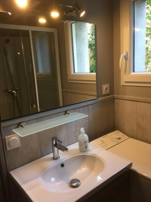 Appartement Avec Jardin Prive Greoux Les Bains Au Bord Du Verdon Kültér fotó